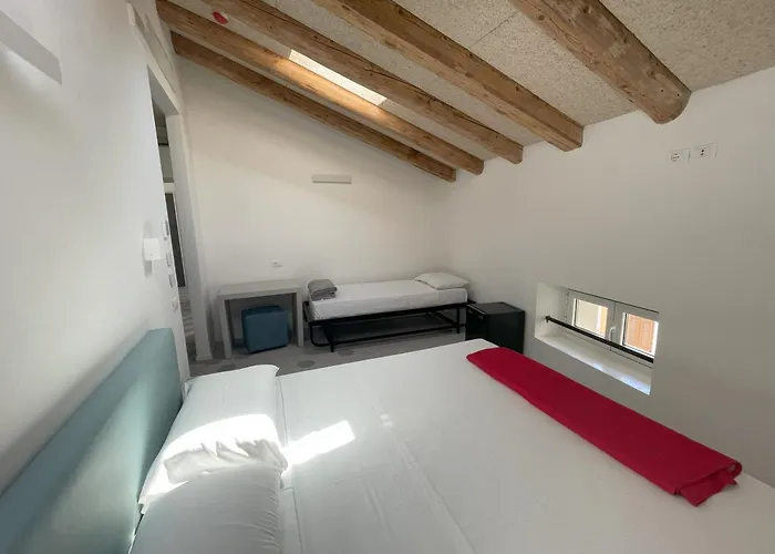 بيت شباب Casali ترييستي