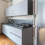 Casali * 的里雅斯特